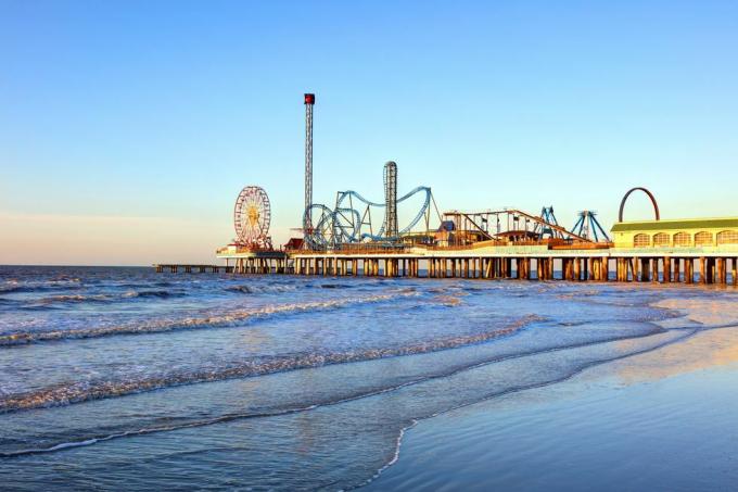 zgodovinski pomol za uživanje na otoku Galveston je pomol za uživanje v Galvestonu, Teksas, Združene države Amerike