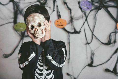 skeletni halloween puns