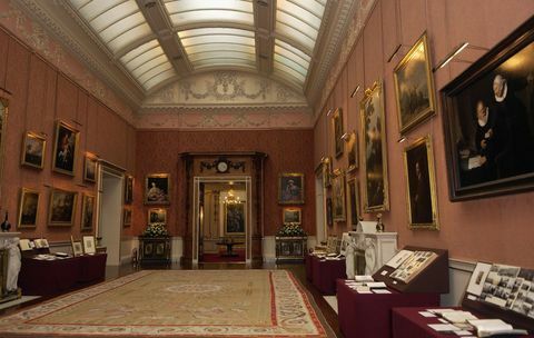 Kraljeva zbirka znotraj Buckinghamske palače