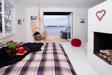supershe otok - Finska - postelja