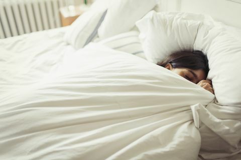 Nove raziskave kažejo, da bi stres lahko vplival na vaše spanje