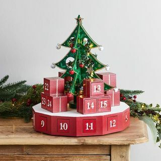 Božično drevo 3D leseni adventni koledar
