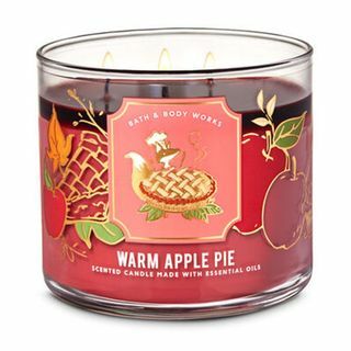 Topla sveča iz jabolčne pite