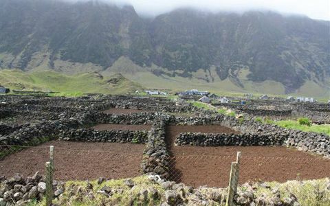 Pokrajina na Tristan da Cunha, najbolj izoliranem otoku na svetu