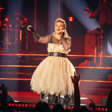 kelly clarkson v svoji rezidenci v las vegasu